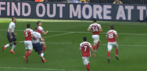  佛罗伦萨补时争议点球引热议  