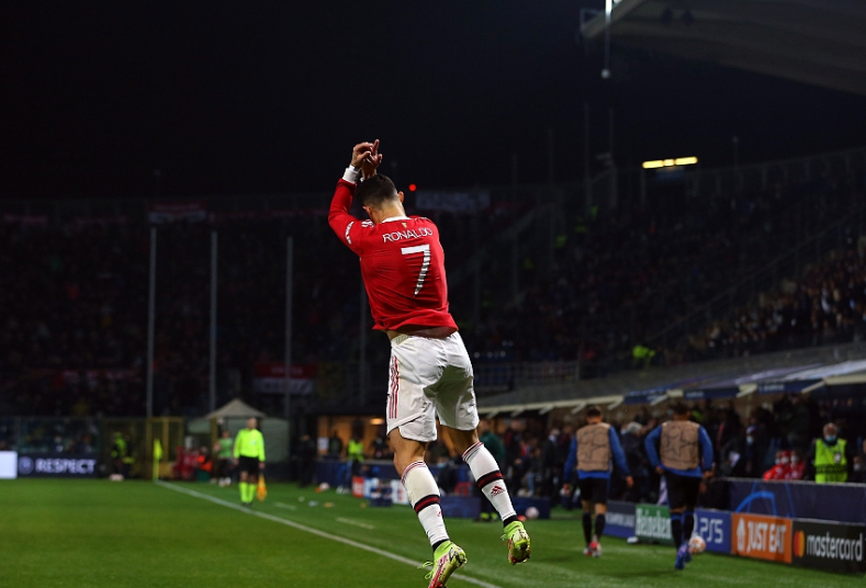  亚特兰大控球率碾压对手，耐心传导撕破密集防守  